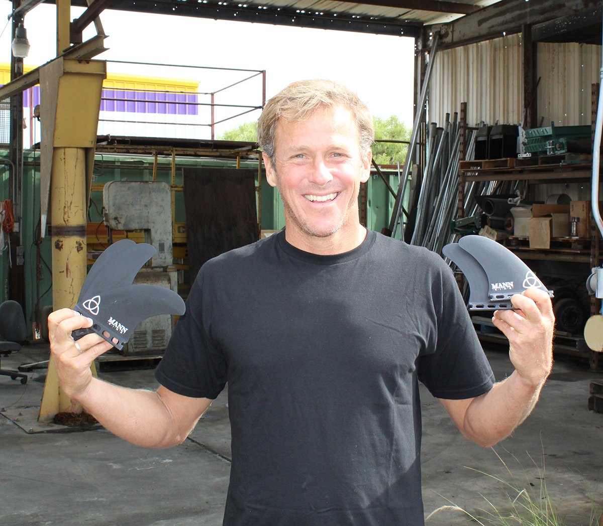 Mannkine Thruster (M, L) - Apex